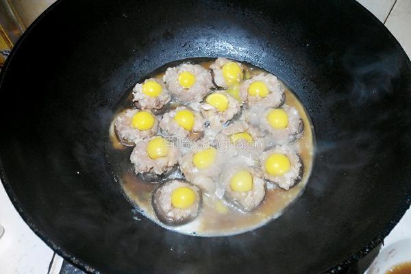 猪肉鹌鹑蛋酿香菇的做法图解11