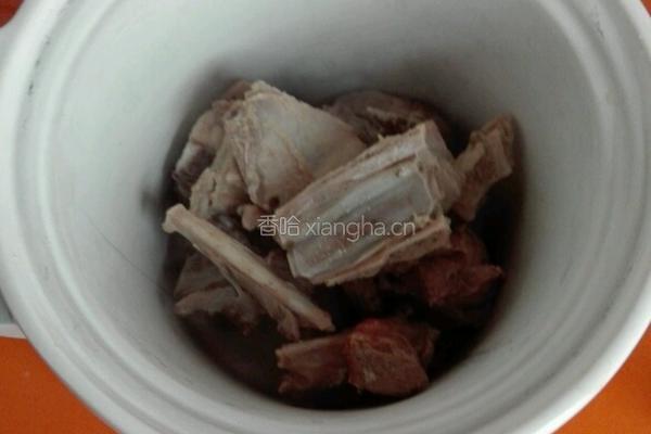 羊排烩锅饼的做法图解3