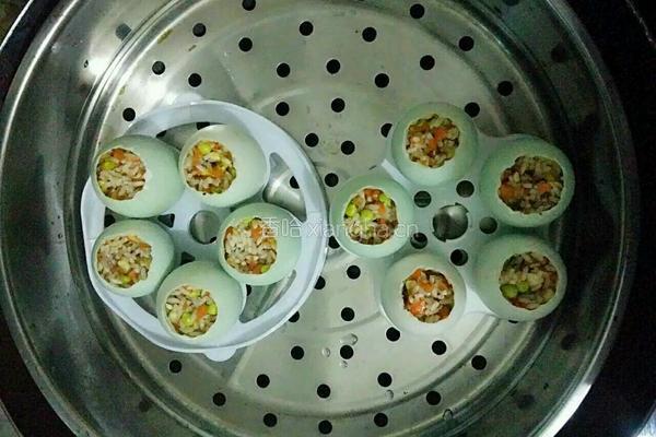 五彩咸蛋糯米的做法图解6