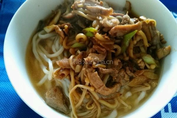 金针菇肉丝面的做法图解8