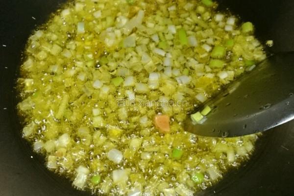 彩虹炒饭的做法图解10