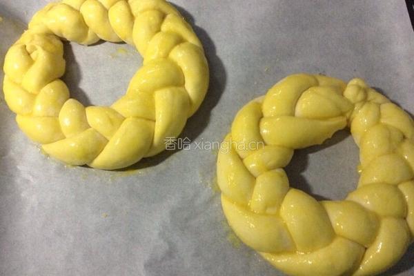 圣诞花环面包的做法图解15