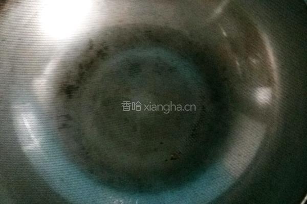 白菜炒木耳的做法图解3