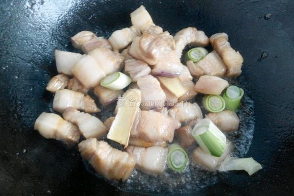 红烧肉炖干豆角的做法图解6