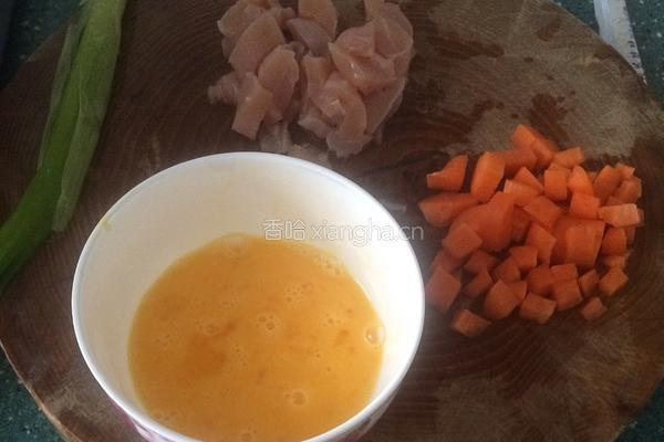 泰式菠萝鸡肉饭的做法图解1