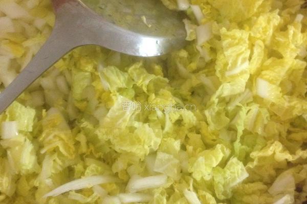 香菇白菜饺的做法图解4