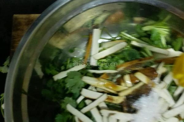 凉拌香菜香干丝的做法图解8