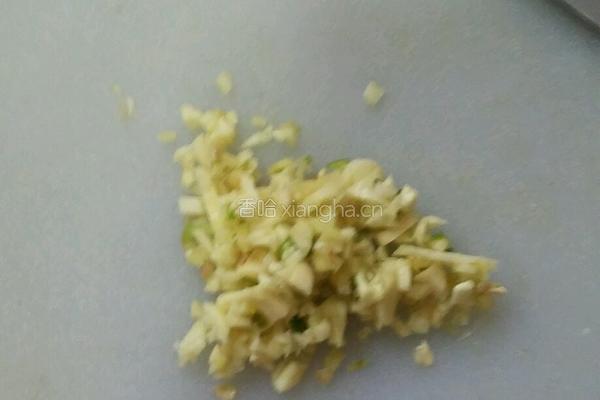 皮蛋豆腐的做法图解3