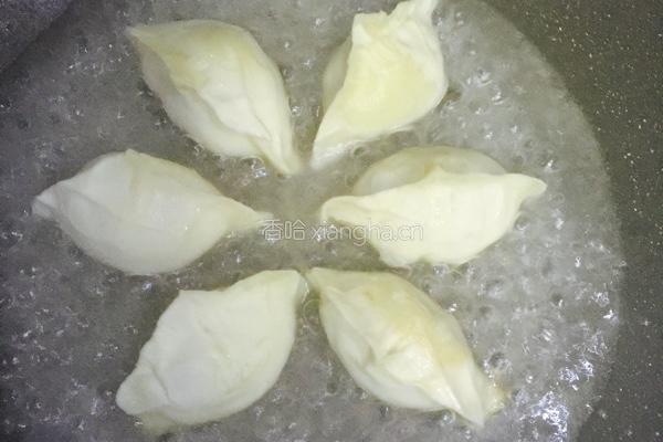 蛋包煎饺的做法图解3
