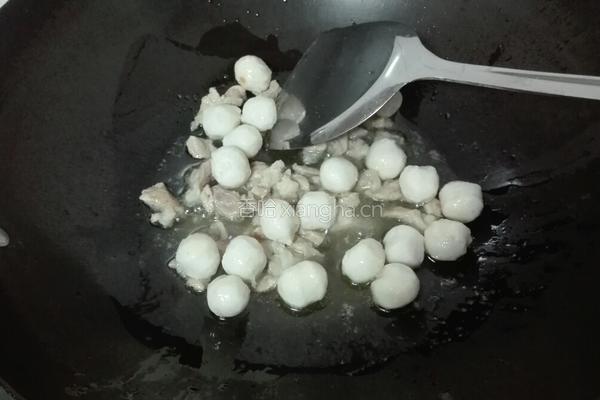 龙口粉丝炒肉丸子的做法图解6