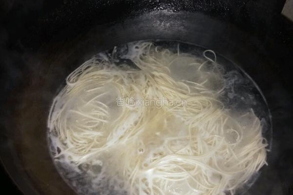 西红柿鸡蛋面的做法图解4
