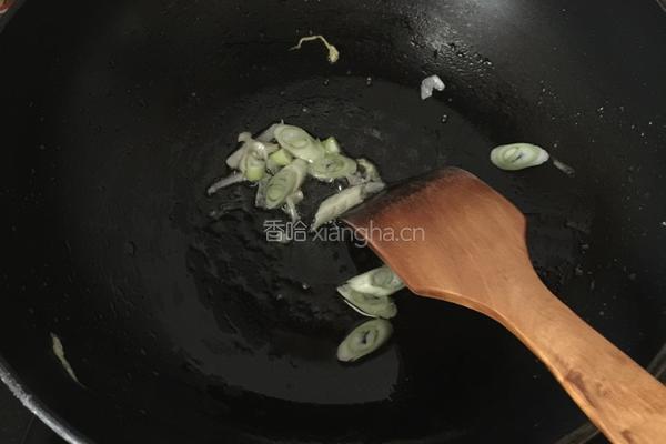 鸡蛋炒秋葵的做法图解5