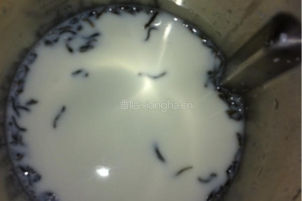 茉莉花奶茶(豆浆机版)的做法图解2