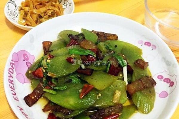 莴笋炒腊肉的做法图解6