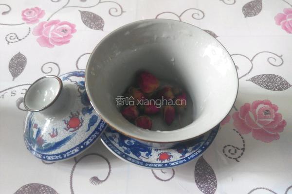 玫瑰花茶的做法图解2