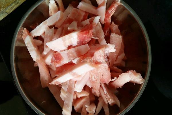 豆芽炒肉丝的做法图解3