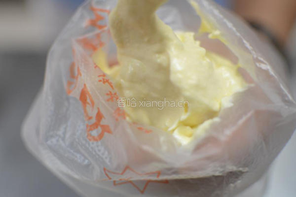 一款低脂缤纷水果蛋糕迎圣诞的做法图解8
