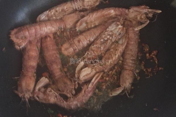 椒盐濑尿虾的做法图解6