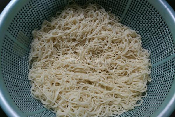 炒面的做法图解4