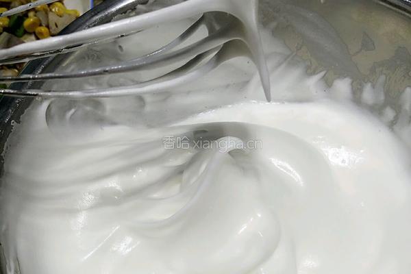 蓝莓奶油蛋卷的做法图解8