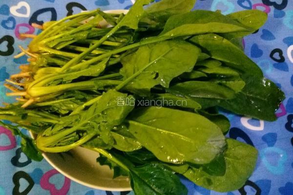 凉拌菠菜粉丝的做法图解1