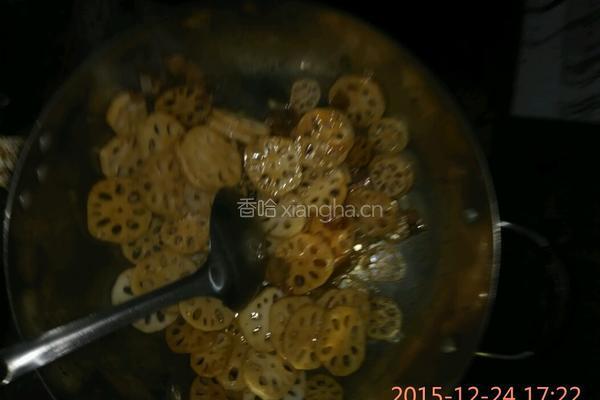 肉片香菇炖莲藕的做法图解7