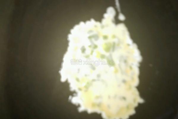 鸡蛋黑芝麻蛋卷的做法图解7