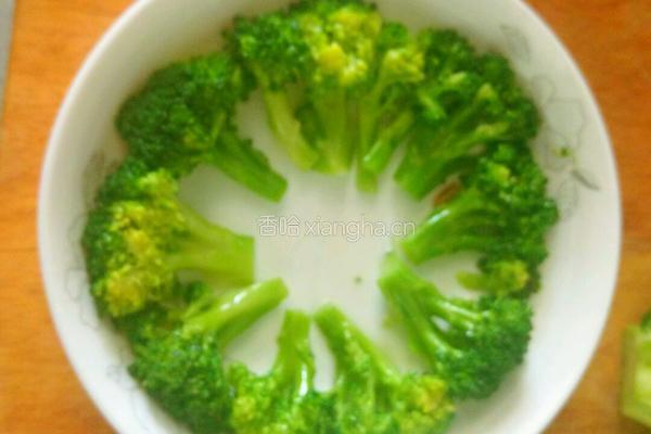 番茄鸡蛋西兰花的做法图解5