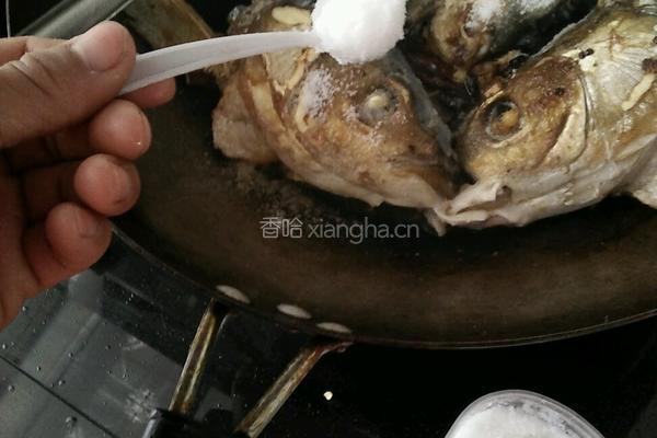 红烧鱼头的做法图解8