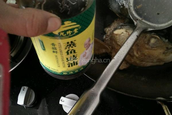红烧鱼头的做法图解11