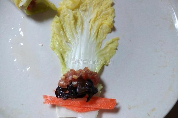 娃娃菜卷的做法图解3