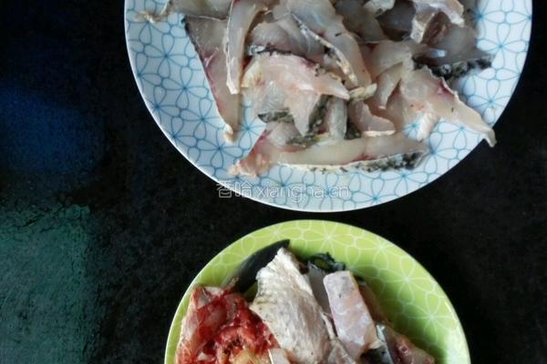酸菜鱼的做法图解1