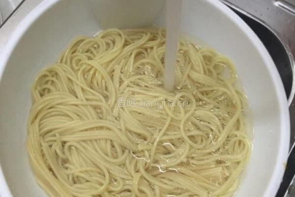 意大利肉酱面的做法图解3