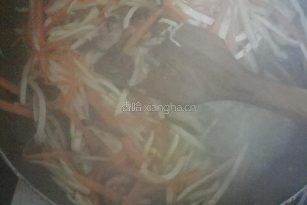 冬笋香菇胡萝卜香干丝小炒的做法图解6
