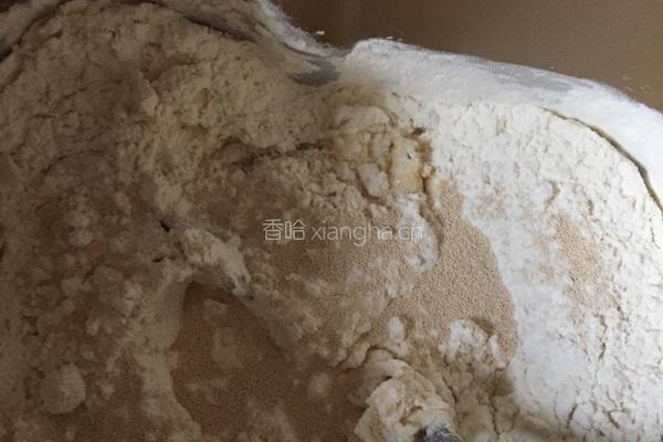 圣诞老人面包的做法图解3
