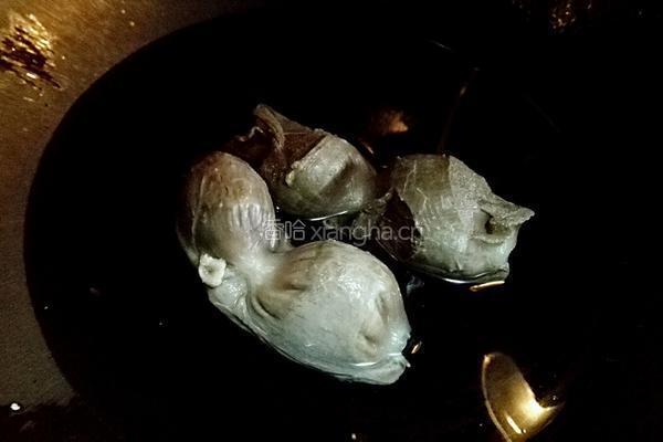 酸豆角炒鸭胗的做法图解2