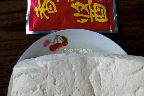 家常酱豆腐的做法图解1