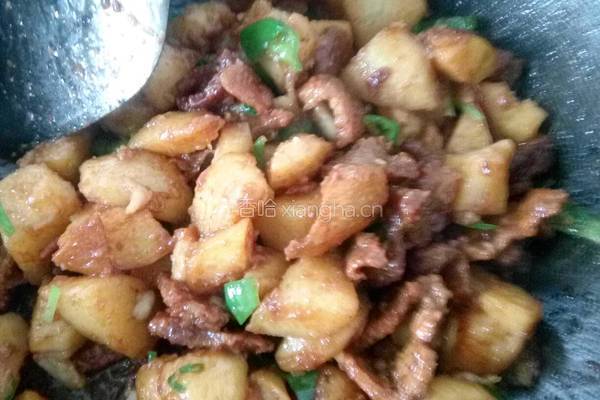 土豆烧肉的做法图解4