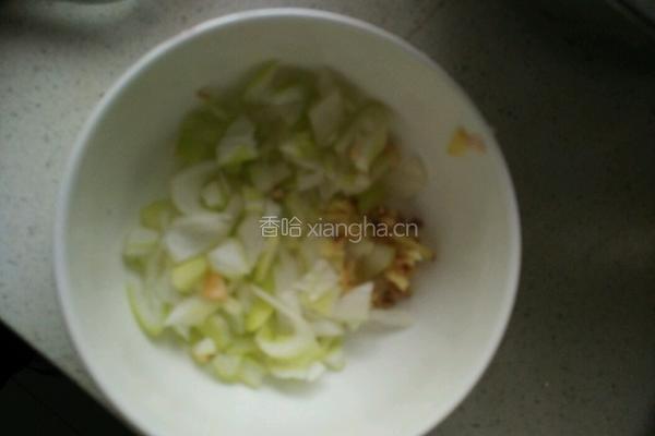 土豆芸豆焖面的做法图解2