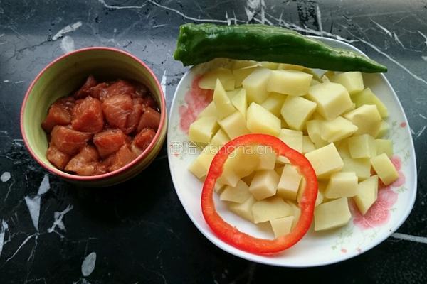 鲜香土豆烧肉的做法图解3