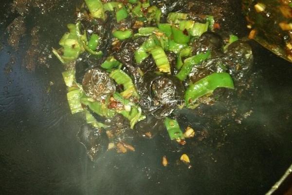 香辣豆豉鸡丁的做法图解8