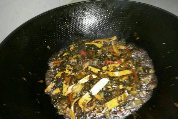 雪菜香干炒肉丝的做法图解5