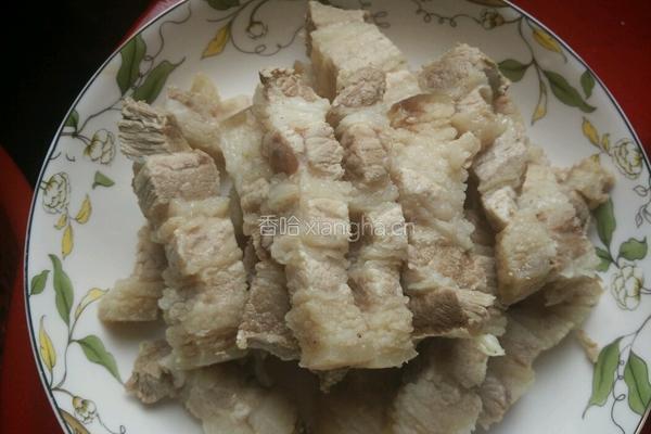 萝卜红烧肉的做法图解2