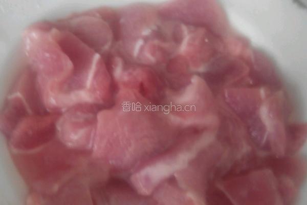 葱爆羊肉的做法图解1