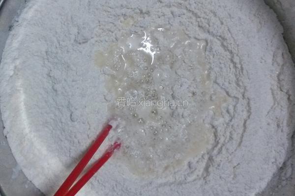鲜肉小笼包的做法图解2