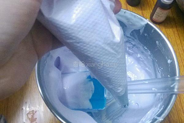 草莓奶油蛋糕的做法图解12