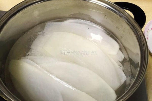 萝卜猪肉卷的做法图解4