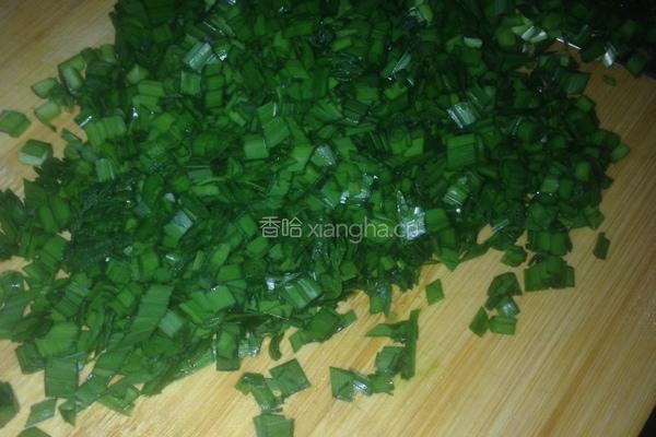 韭菜猪肉水饺的做法图解7