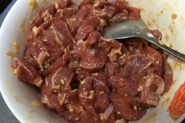 洋葱炒牛肉的做法图解4