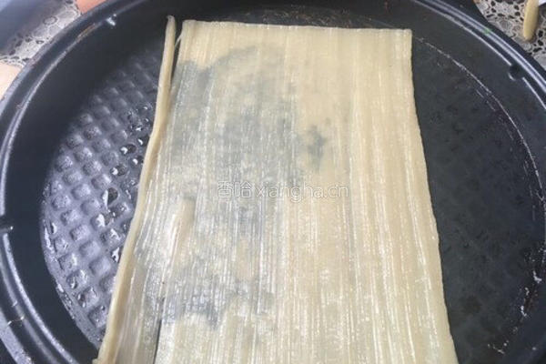 哈尔滨烤冷面的做法图解4